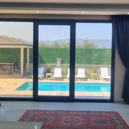 Dumanlar فيلة فتحية